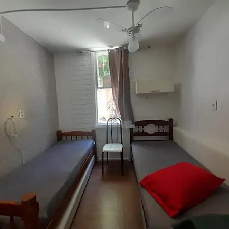 Apartamento em condomínio nas Dunas-3